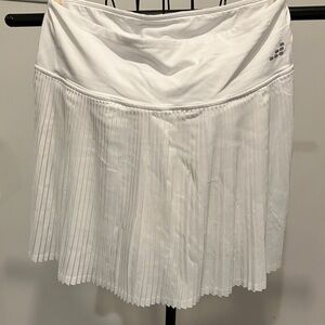 BCG White Pleated Mini Skirt